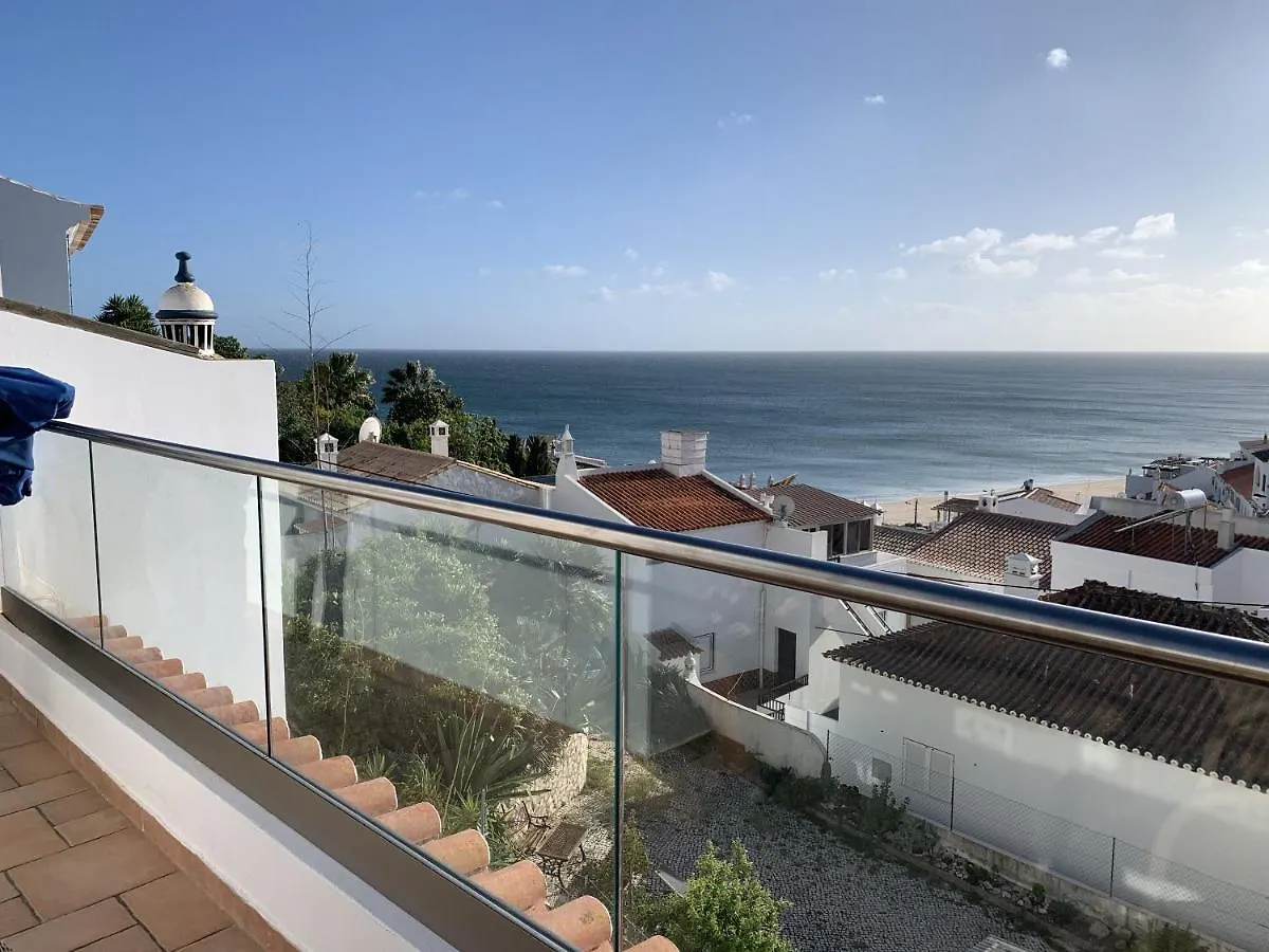 Apartment Casa Pedro In Salema - Oceanview & Beach