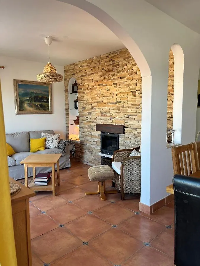 Casa Pedro In Salema - Oceanview & Beach Apartment