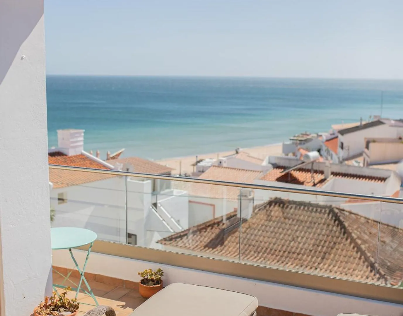 Casa Pedro In Salema - Oceanview & Beach